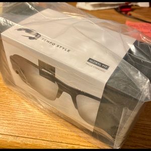 Bose sunglasses with sound